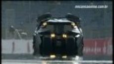 Toyota F1 x Batmóvel - Toyota Racing With The Dark Knight